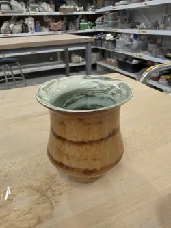 Ceramics studio photo 9